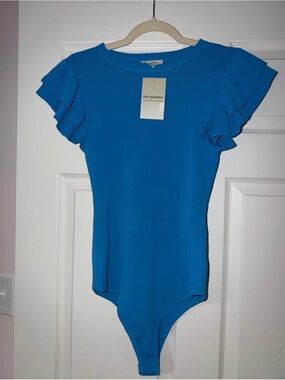 Eesome NWT large blue Ruffle-Sleeve One-Piece